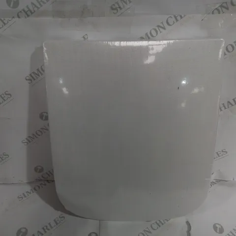 SADALAK TOILET SEAT IN WHITE