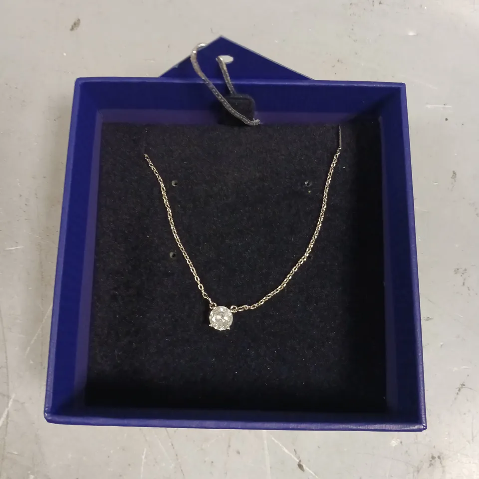 SWAROVSKI STONE DROP PENDANT NECKLACE 