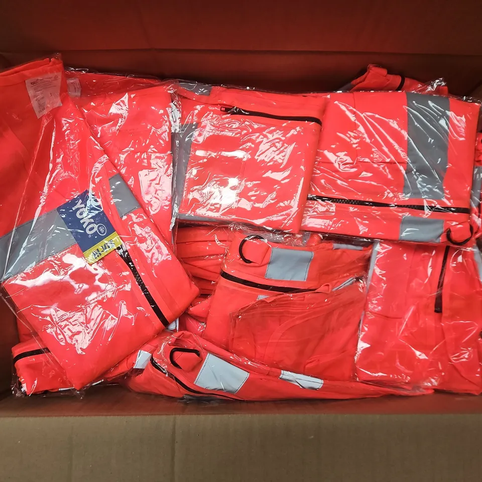 APPROXIMATELY 30 ASSORTED YOKO HI-VIS ZIP VESTS IN PINK IN VARIOUS SIZES TO INCLUDE SMALL, LARGE, XL, ETC