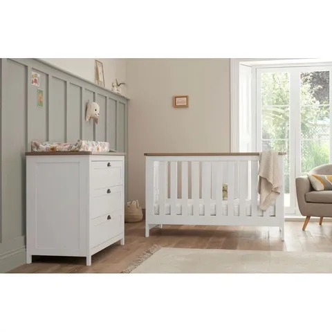 BOXED TUTTI BAMBINI VERONA 2 PIECE NURSERY FURNITURE ROOM SET - WHITE/OAK (4 BOXES)