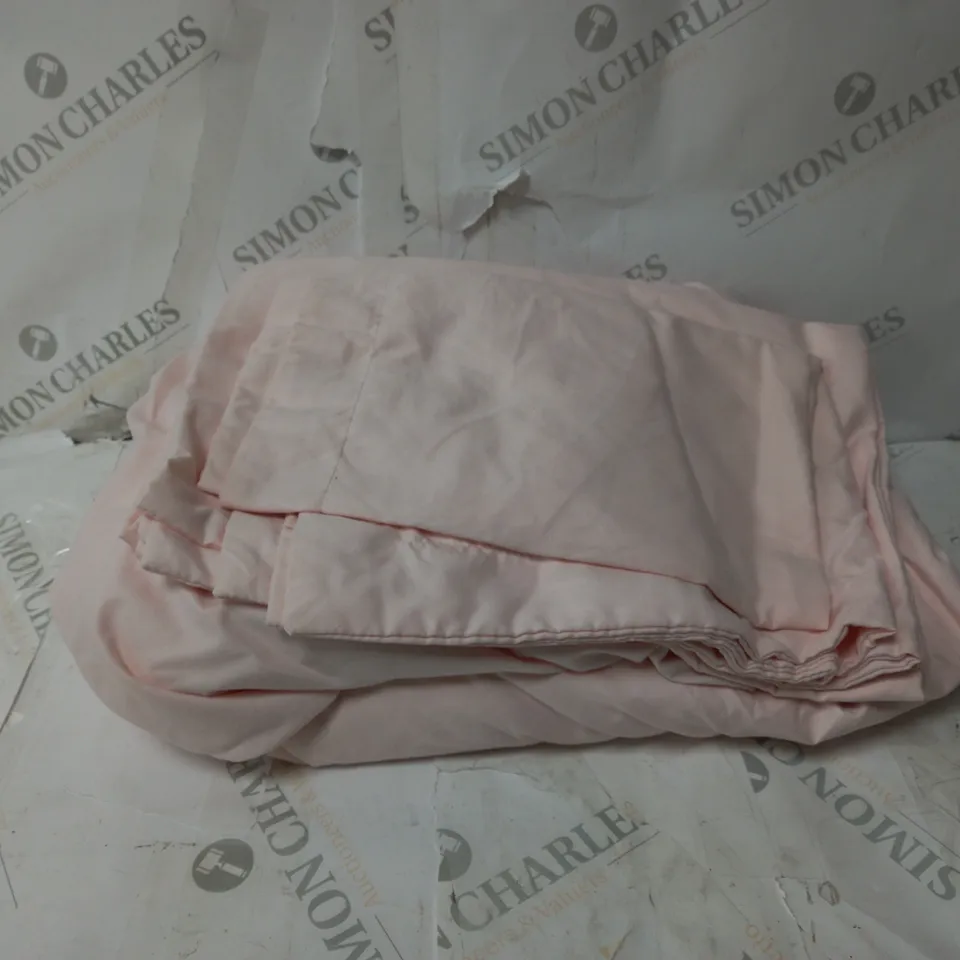 SUPERSOFT BY COZEE HOME EMBOSSED DIAMOND DUVET SET PALE PINK KING SIZE 