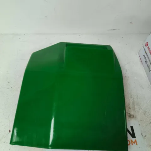 UNBRANDED FENDER EXTENSION IN GREEN 