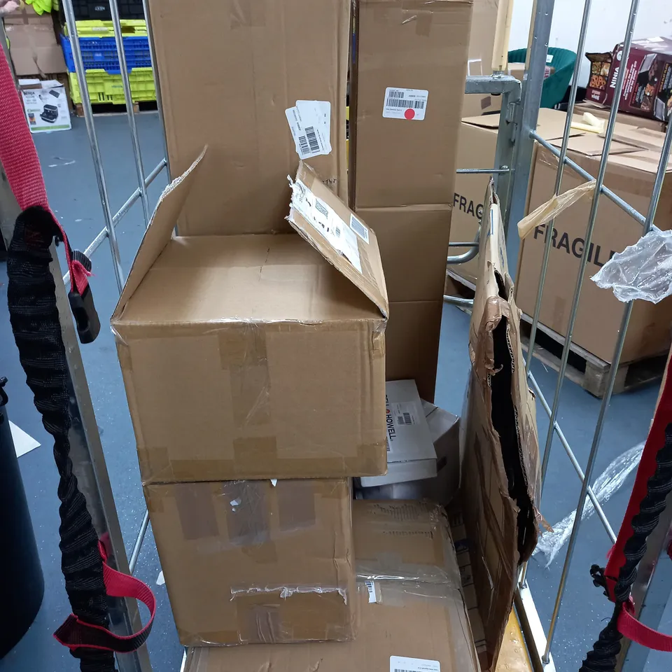 APPROXIMATELY 10 ASSORTED ITEMS TO INCLUDE FOOD STORAGE ORGANISERS, FAN, WATER FOUNTAIN AND CHARGING STATION