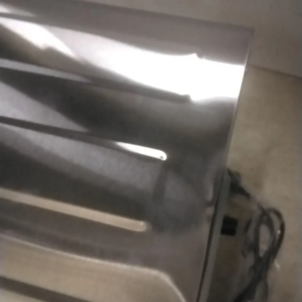 (DAMAGED) BOXED LINEA 14.5L AIR FRYER WITH ACCESSORIES