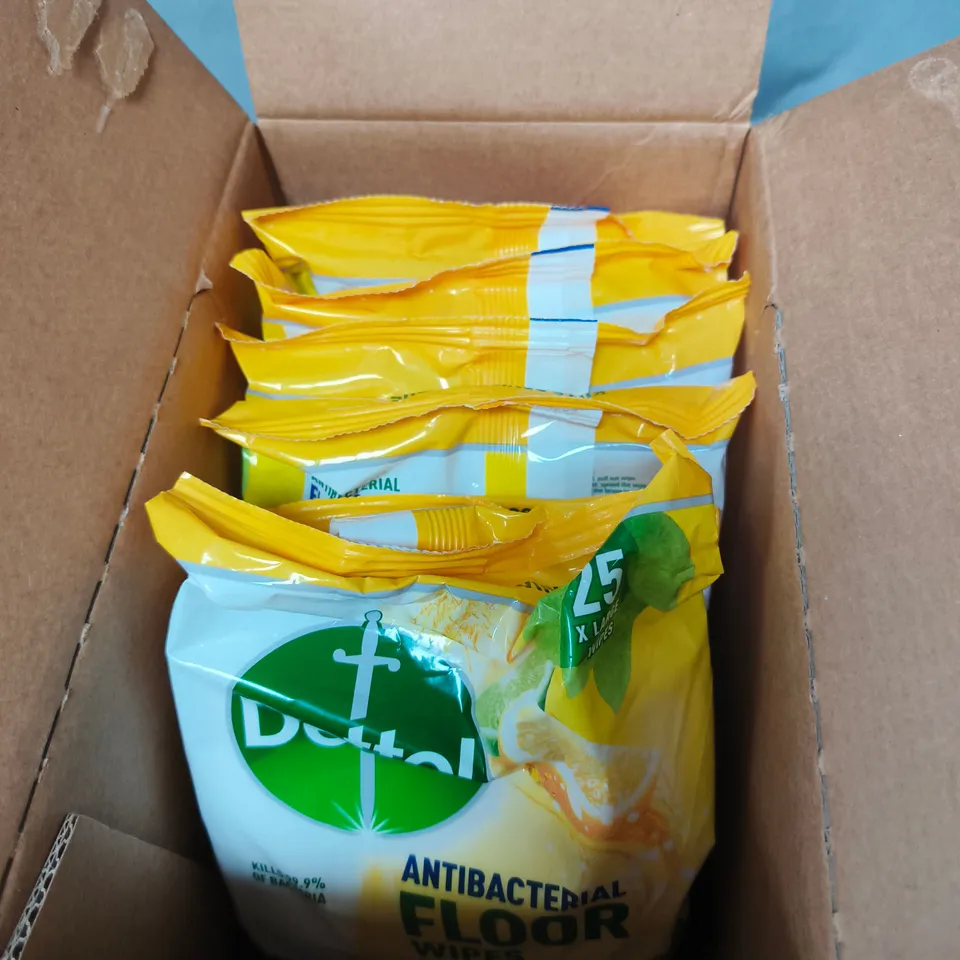 BOX OF APPROXIMATELY 6 X DETTOL ANTIBACTERIAL FLOOR WIPES – LEMON & LIME, 25 WIPES PER PACK