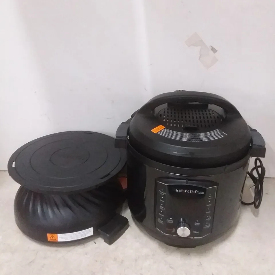 BOXED INSTANT POT PRO CRISP + AIR FRYER 7.6L 