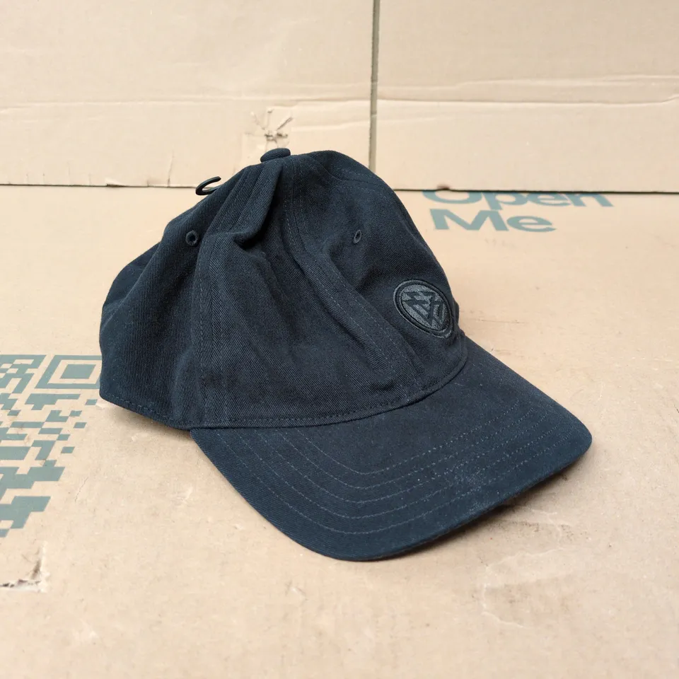 ADIDAS DEUTSCHER FUSSBALL-BUND DAD CAP IN BLACK SIZE OSFL