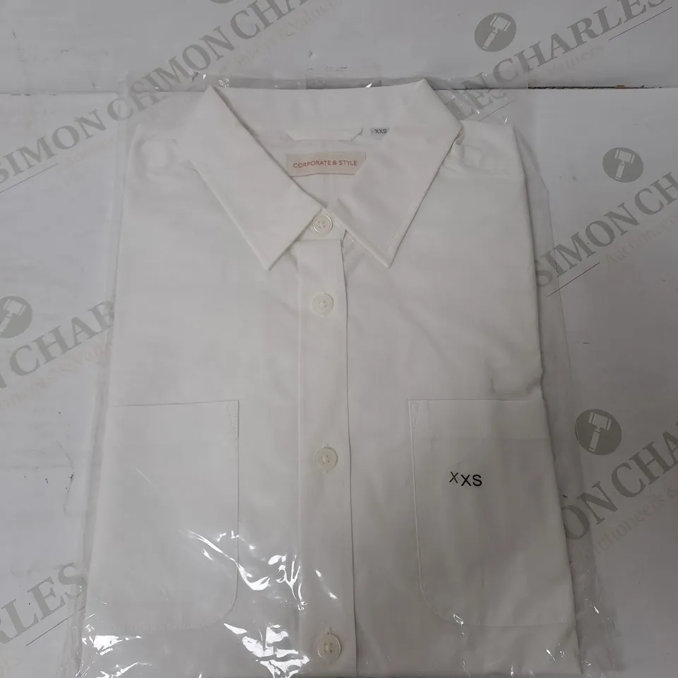 SEALED SET OF 6 BRAND NEW CORPORATIVE STYLE WHITE WOMENS SHIRT - XXS