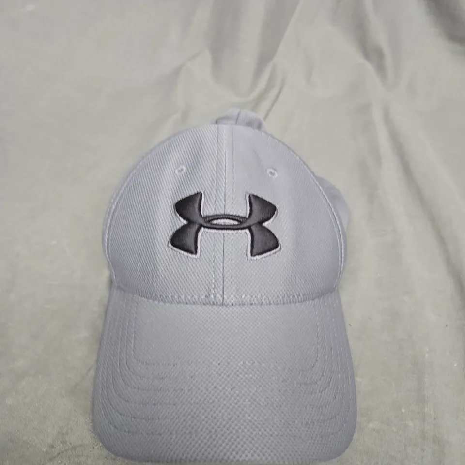 UNDER ARMOUR LOGO BASEBALL CAP