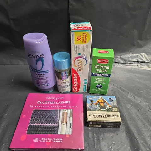 APPROXIMATEY 20 ASSORTED HEALTH AND BEAUTY PRODUCTS TO INCLUDE - ELVIVE CONDITIONER - COLGATE TOTAL TOOTHPASTE AND INA FLORAL WATER