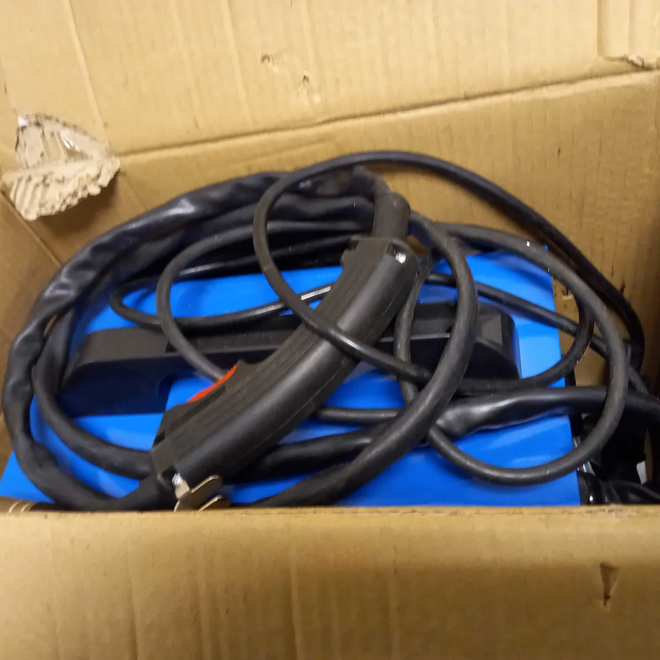 DRAPER 63669 230V GASLESS TURBO MIG WELDER