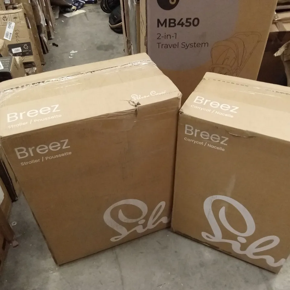 BOXED SILVER CROSS BREEZE STROLLER & CARRYCOT - CHAMPAGNE (2 BOXES)