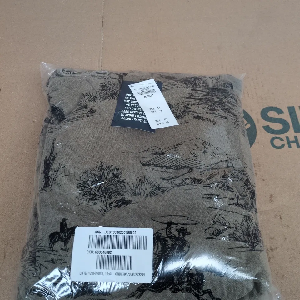 BAGGED ABERCROMBIE AND FITCH HOODIE - SIZE XXL