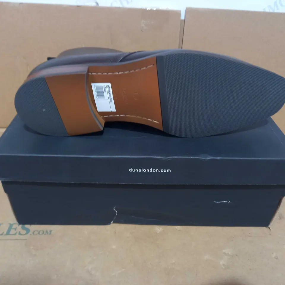 BOXED PAIR OF DUNE LONDON SHOES IN BROWN UK SIZE 10