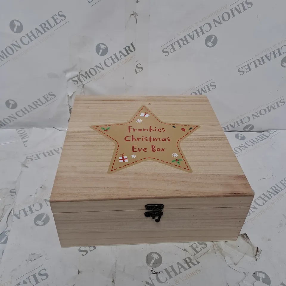 THE PERSONALISED MEMENTO COMPANY STAR CHRISTMAS EVE BOX