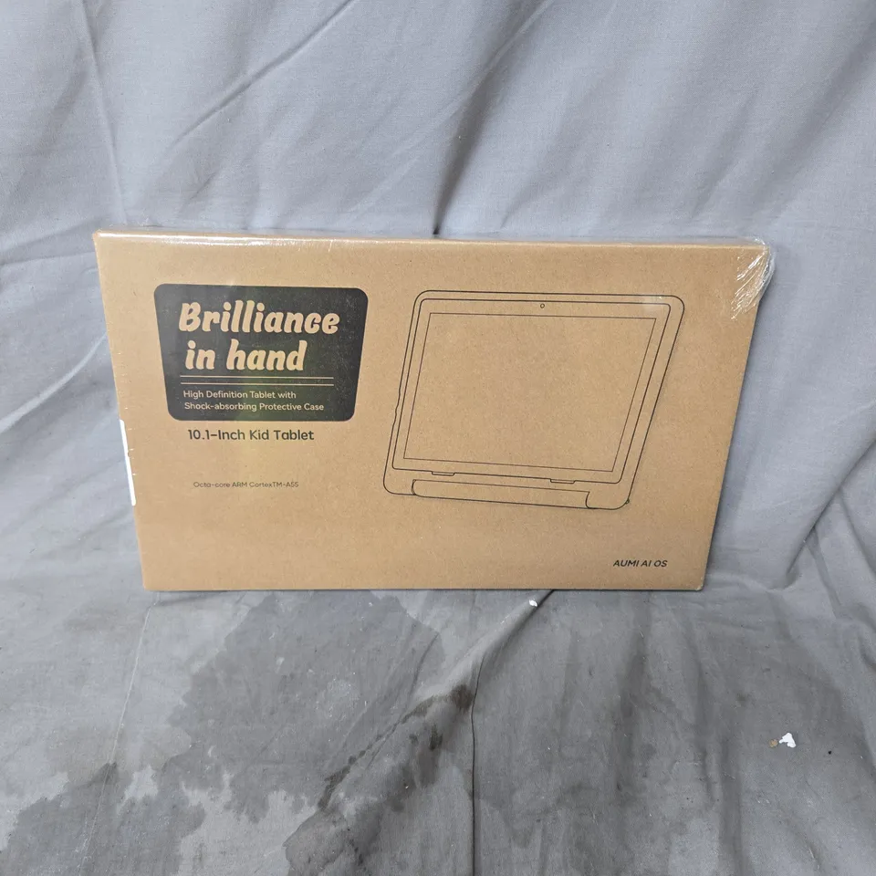 10.1-INCH KID TABLET WITH SHOCK-ABSORBING PROTECTIVE CASE – BOXED (BRILLIANCE IN HAND)