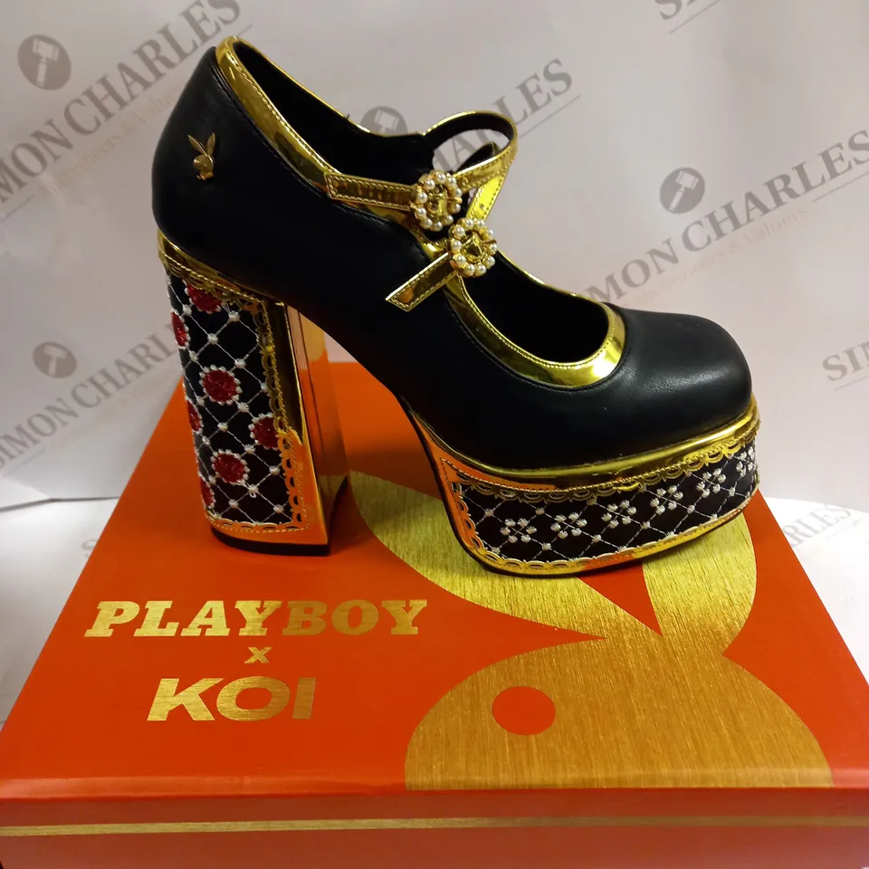 BOXED KOI FOOTWEAR A ROYAL PLAYBOY WORLD BEJEWELLED HEELED BOOTS - 6