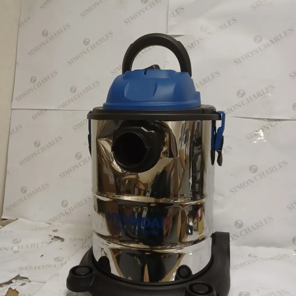 HYUNDAI DRY AND WET VACUUM CLEANER