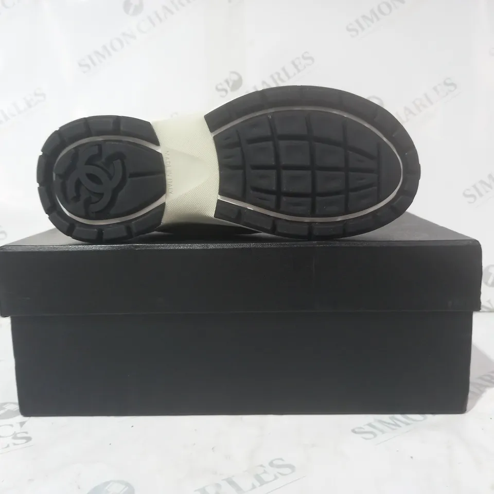 BOXED PAIR OF CHANEL TRAINERS IN WHITE/BLACK/METALLIC SILVER EU SIZE 39