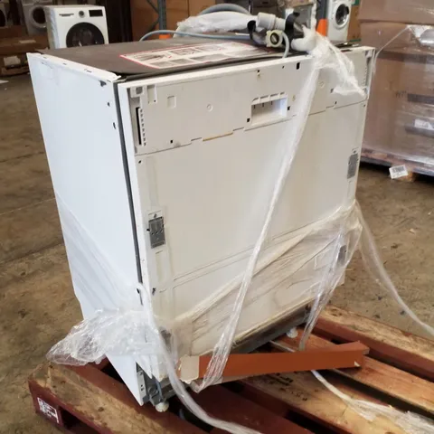 PALLET CONTAINING LAMONA FULLY INTEGRATED 60CM DISHWASHER