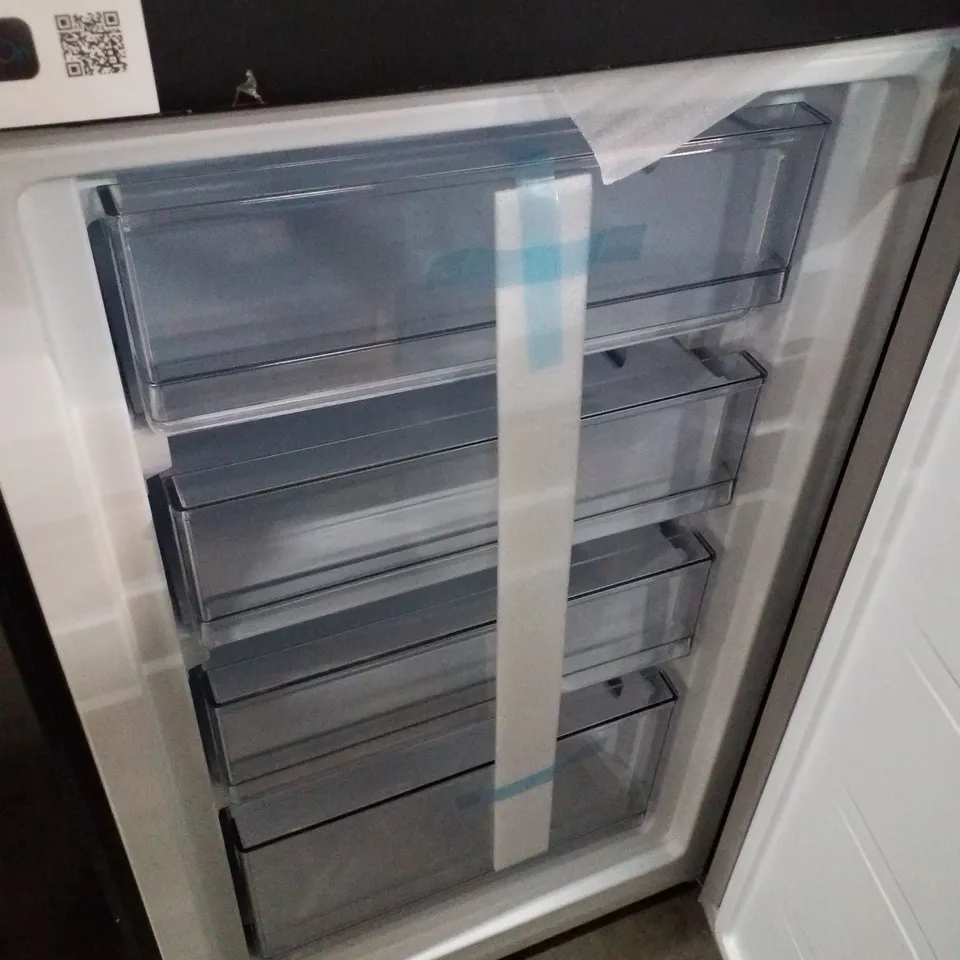 HOOVER 55CM WIDE LOW FROST COMBI FRIDGE FREEZER - UNPROCESSED RAW RETURN