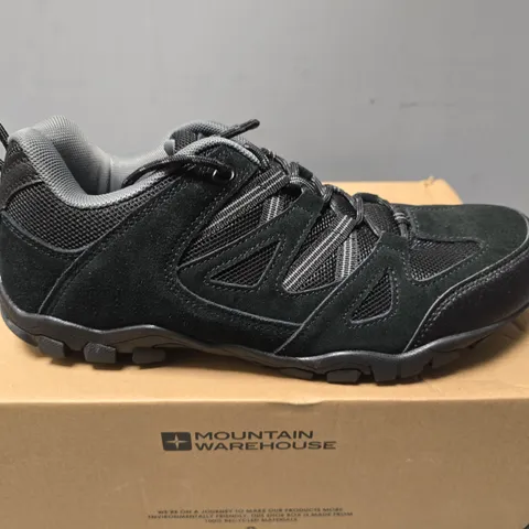 BOXED MOUNTAIN WAREHOUSE OUTDOOR III WALKING SHOE - UK 8 