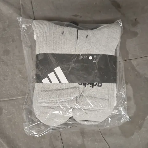 BAGGED ADIDAS CREW SOCKS (6-PACK) IN VARIOUS COLOURS SIZE UK 8.5-10