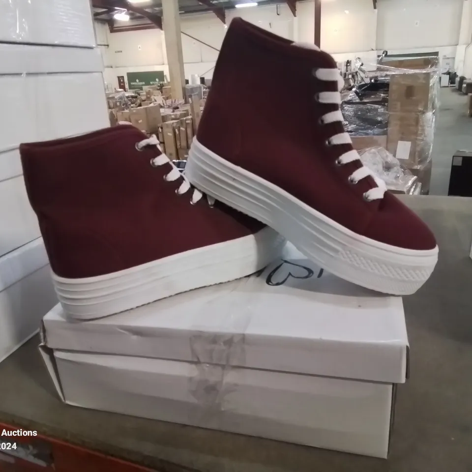 LOT CONTAINING APPROXIMATELY 12 BOXED PAIRS OF BURGUNDY HIGH TOP SHOES (SIZES VARY)