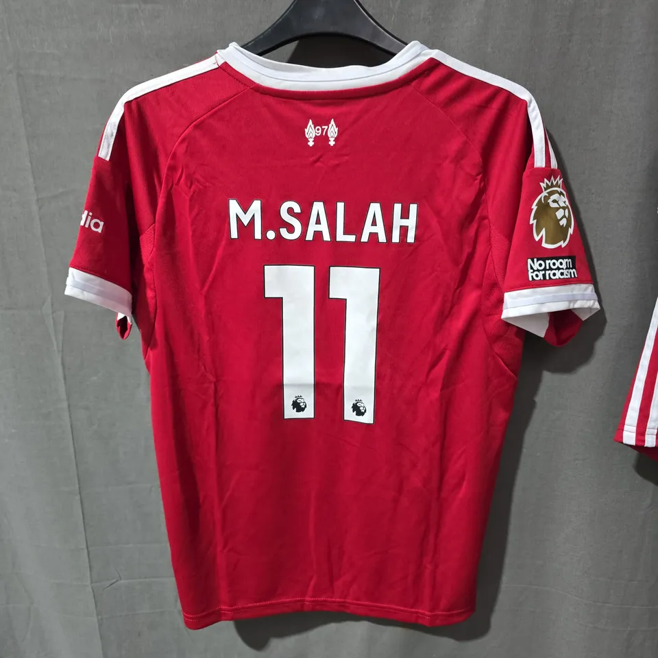 LIVERPOOL FC M. SALAH 11 HOME SHIRT + SHORTS – ADIDAS OFFICIAL LICENSED PRODUCT, SIZE UK 28