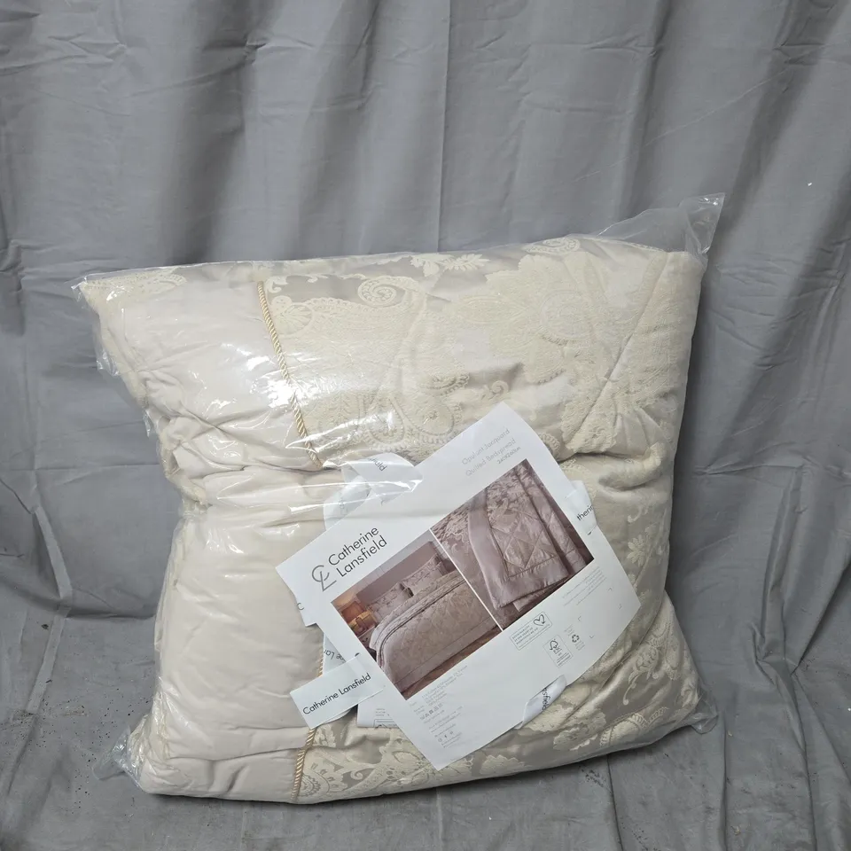 CATHERINE LANSFIELD JACQUARD BEDSPREAD