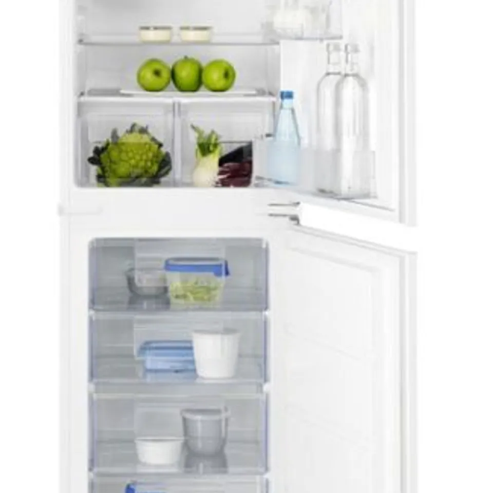 ELECTROLUX INTEGRATED 50/50 FRIDGE FREEZER Model LNT3LF18S5 RRP £675