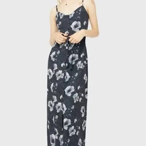 FIVE BRAND NEW KILLSTAR COTTAGE CHORUS MAXI DRESS 
