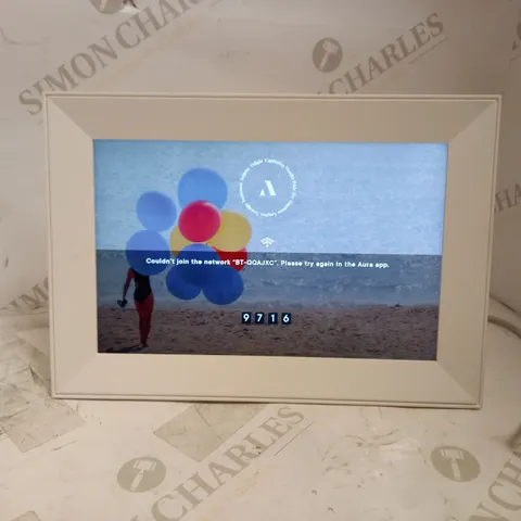 AURA DIGITAL PICTURE FRAME