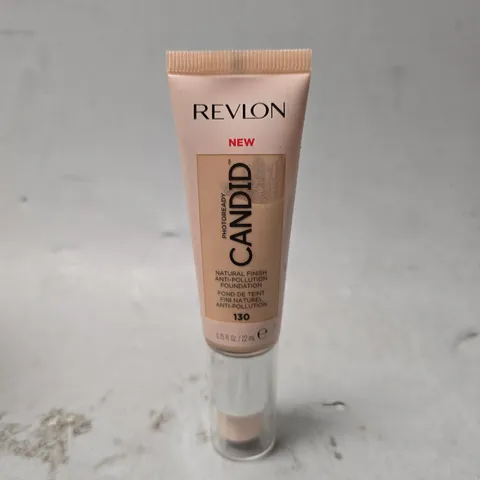 BOX OF APPROXIMATELY 40 REVLON CANDID NATURAL FINISH FOUNDATION 130