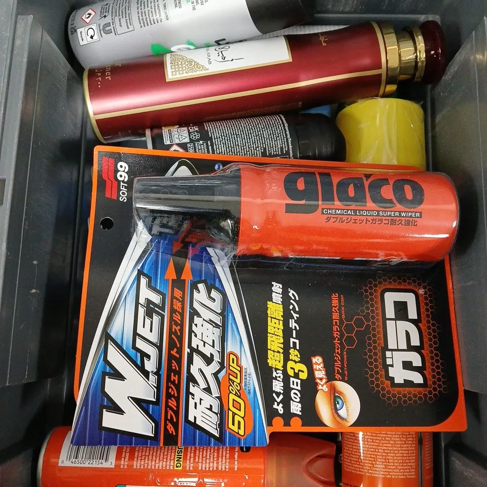 APPROXIMATELY 15 ASSORTED AEROSOL ITEMS TO INCLUDE COOLING MIST, DEODORANT, AIR FRESHENERS - COLLECTION ONLY
