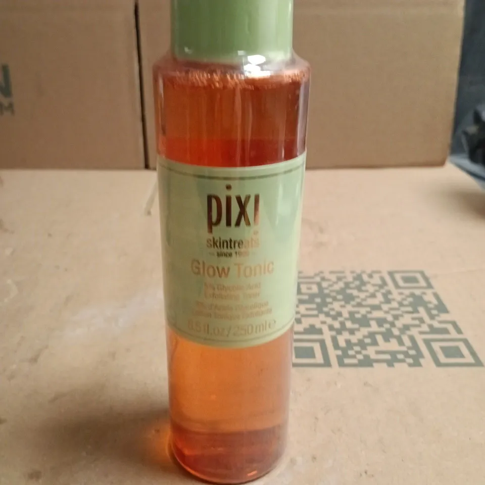 PIXI SKIN TREATS GLOW TONIC 250ML