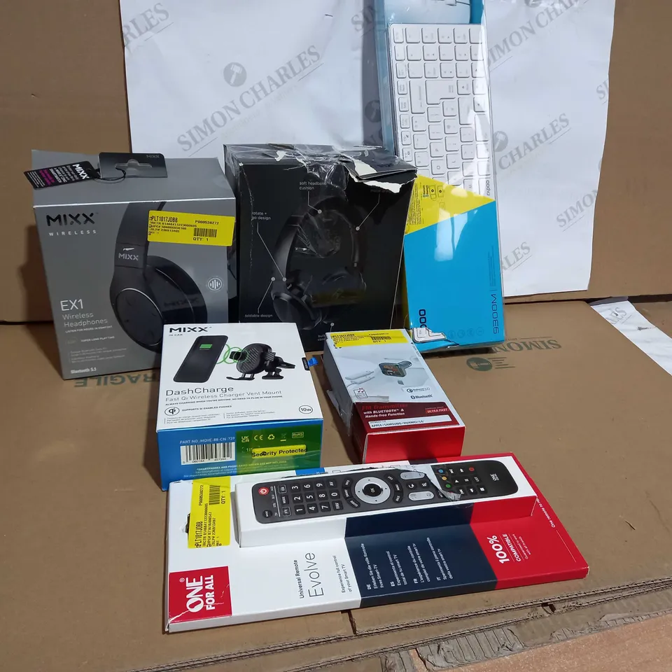BOX OF APPROXIMATELY 22 ASSORTED ITEMS TO INCLUDE A UNIVERSAL REMOTE, A PAIR OF EX1 WIRELESS HEADPHONES, A KEYBOARD/MOUSE AND A DASH CHARGE