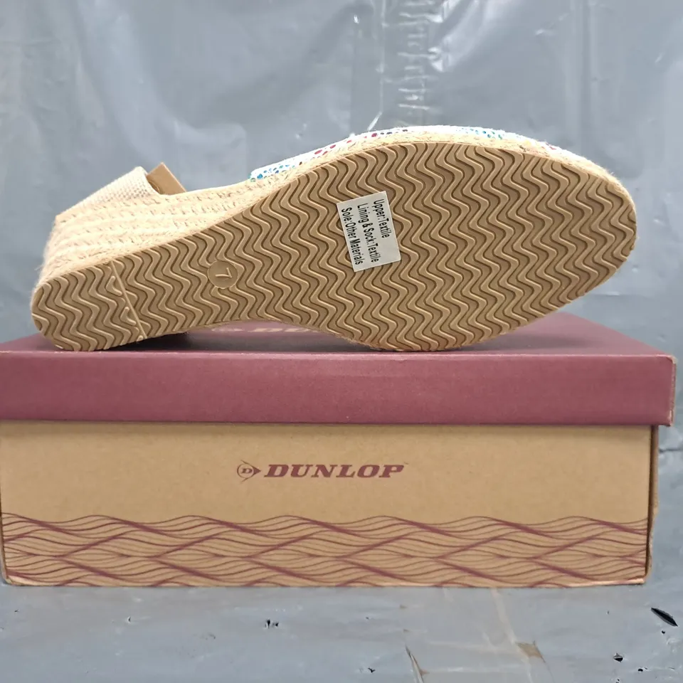 BOXED PAIR OF DUNLOP WEDGE SHOES IN WHITE/MULTI SIZE UK 7