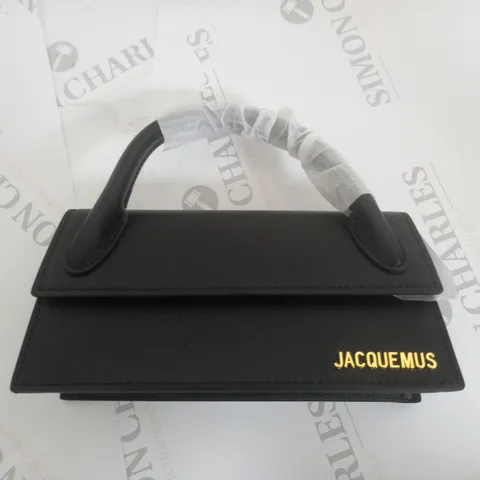 JACQUEMUS BLACK CARRY PURSE