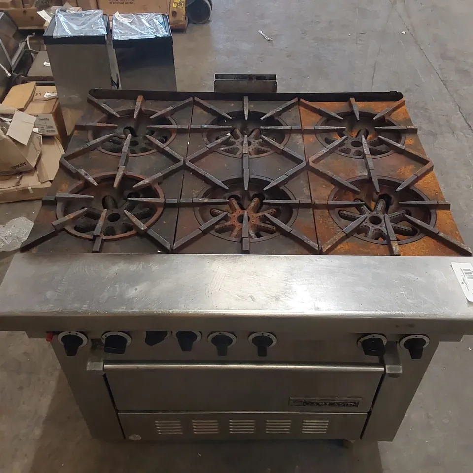 GARLAND COMMERCIAL COOKER WITH OVEN HEAVY DUTY 6 BURNER