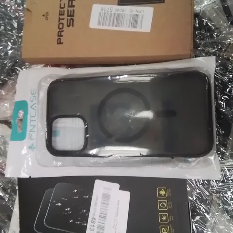 PALLET TO CONTAIN A LARGE QUANTITY OF PHONE CASES AND SCREEN PROTECTORS