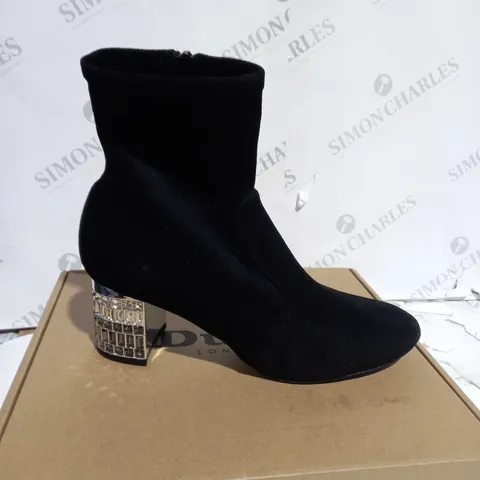 BOXED DUNE JEWEL HEEL BOOT - UK SIZE 5