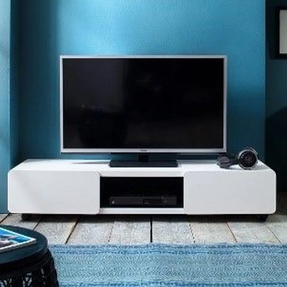 BOXED JEFF 140 LIWBOARD TV UNIT - WHITE/BLACK (1 BOX)