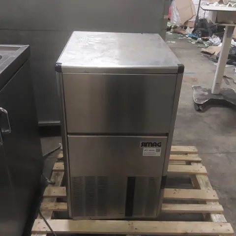 SIMAG COMMERCIAL ICE MACHINE