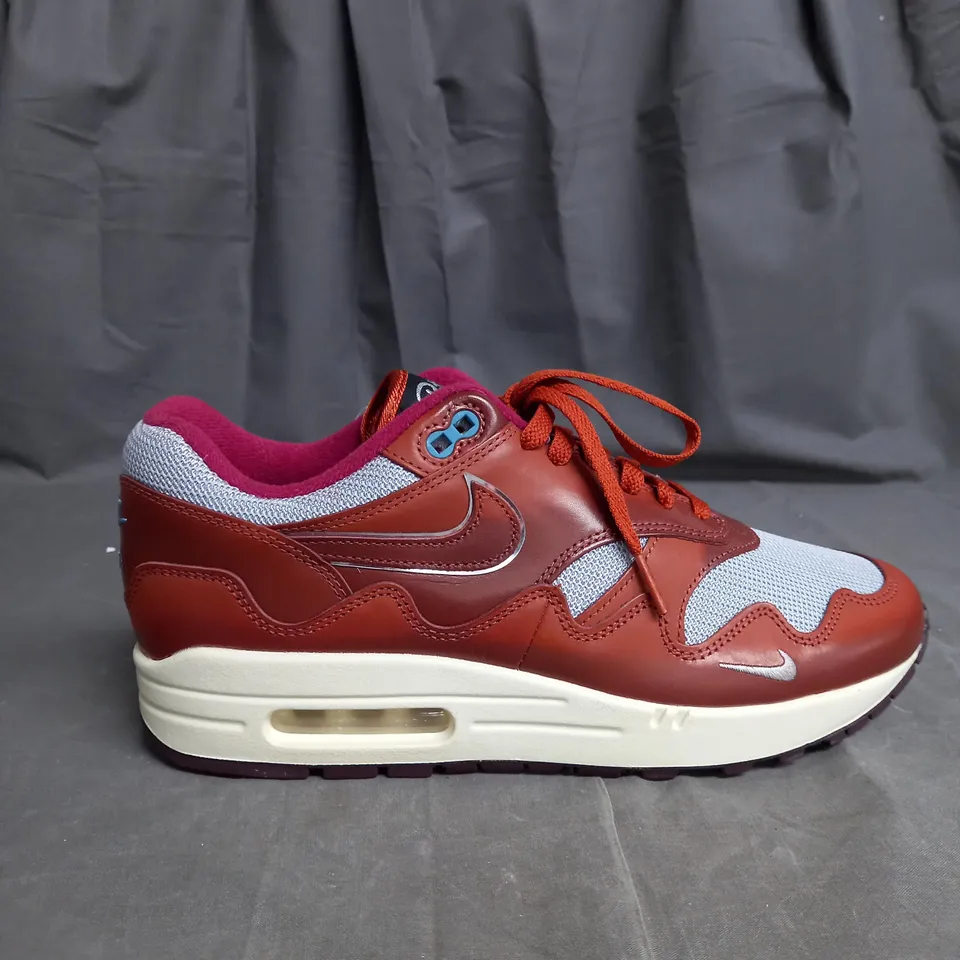 PAIR OF NIKE AIR MAX 1 PATTA THE NEXT WAVE DARK RUSSETT TRAINERS SIZE 8.5