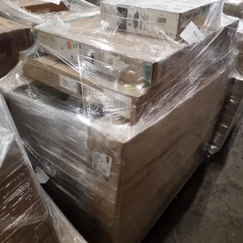 PALLET CONTAINING APPROXIMATELY 9 ASSORTED DAMAGED TVS