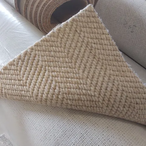 ROLL OF QUALITY LAKELAND WEAVE RYDAL HERD FLAT CARPET - APPROXIMATELY 4 x 4.36m