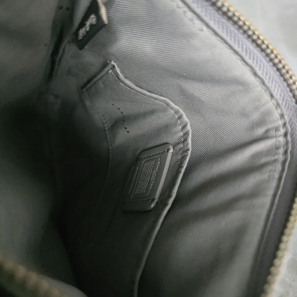 COACH GREY LEATHER LOOK BAG