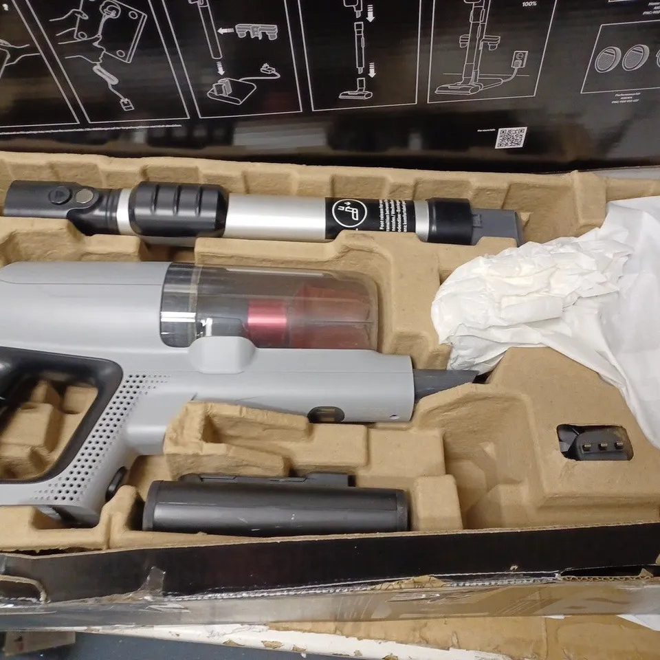 AEG ANIMAL 8000 VACUUM