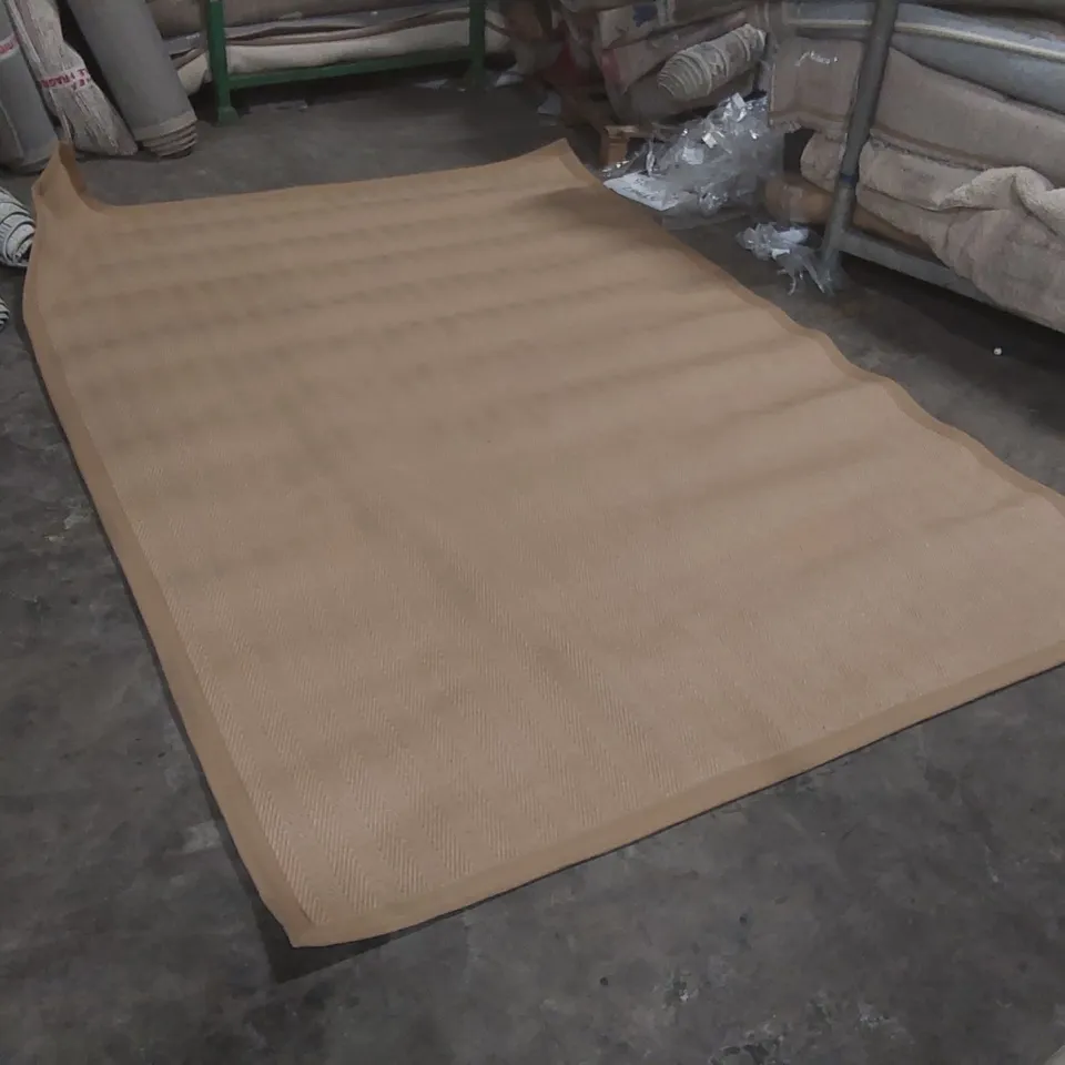 QUALITY DESIGNER RUG - APPROXIMATELY 285 x 200cm